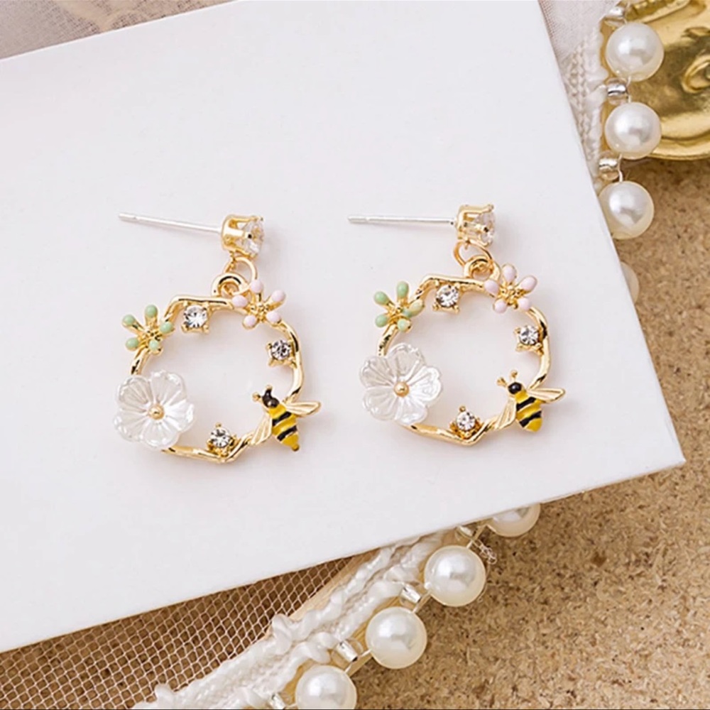 Rhinestone Flower Design Birthday Gift, Cute earrings, Sister's day gift